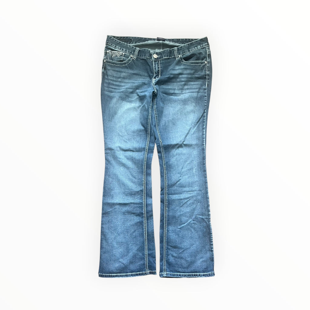 Y2K Embroidered Pocket Bootcut Jeans – Light Wash L