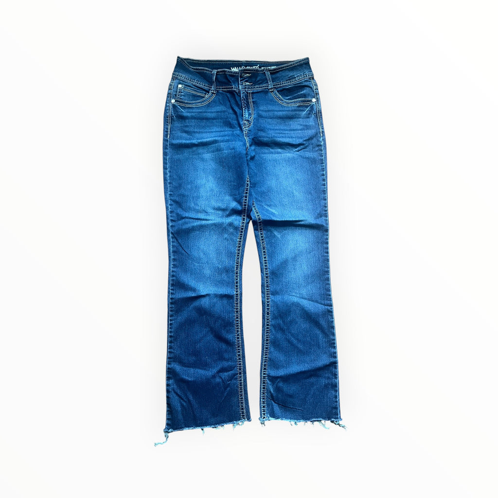 WallFlower Y2K Low Rise Bootcut Jeans – Medium Wash so