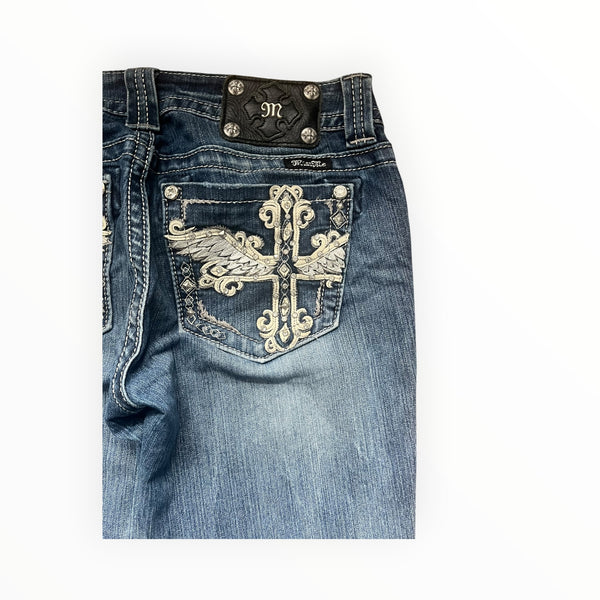 Miss Me Low Rise Bootcut Jeans – Cross Pocket Design – Size S